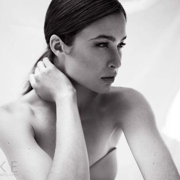 Meet your Posher, Ceda - Picture 1 of 1